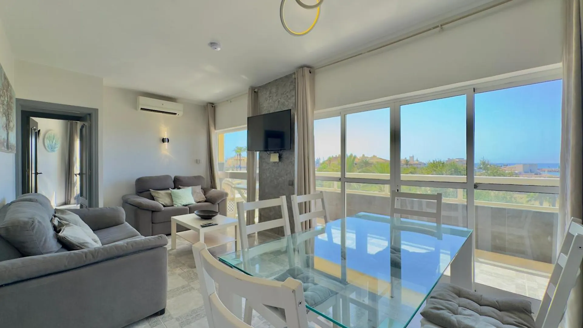 Apartamento Vistas Al Mar Junto Puerto Marina Benalmadena