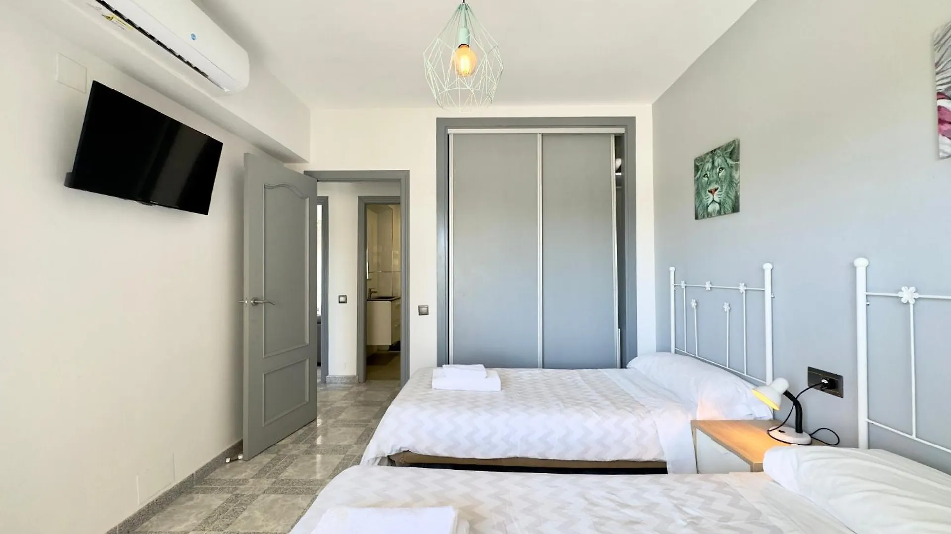 Apartamento Vistas Al Mar Junto Puerto Marina Benalmádena Španělsko
